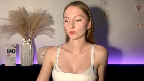 Annie online show from 09.21.25