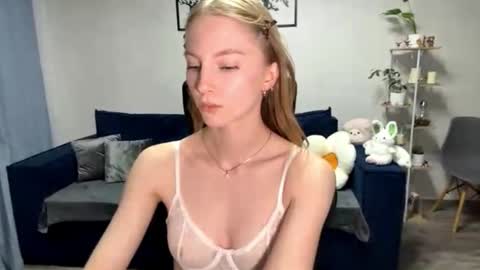 Annie online show from 10.14.25