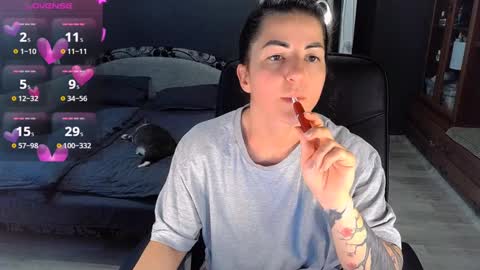 Ava online show from 12.16.24