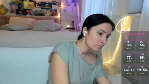 Snapshot of ava_athena chatting on 05.04.26 Ava online show from 05.04.26