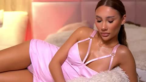 Ava online show from 09.24.25