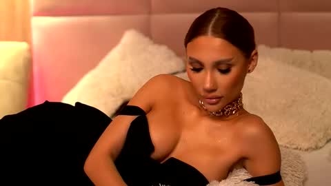 Ava online show from 12.05.25