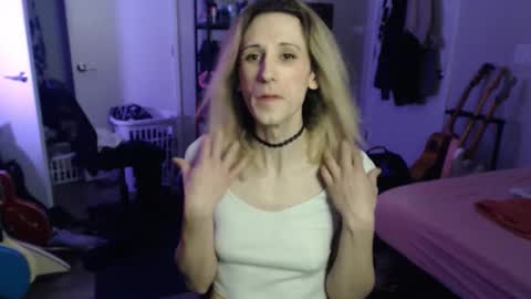 Ava online show from 02.10.26