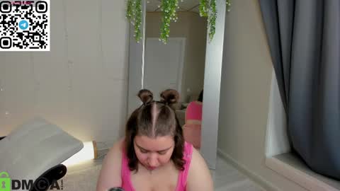 Snapshot of ava_sterling chatting on 05.26.26 ava_sterling online show from 05.26.26