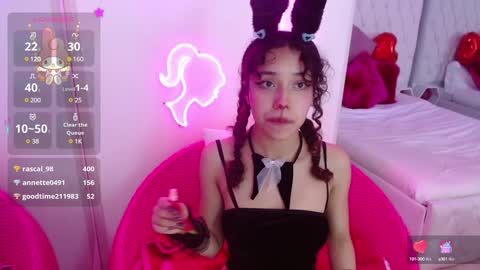 AVA online show from 02.08.25