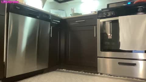 Ava . Support my channel by using my affiliate link to make your account  Thanks  online show from 12.11.24