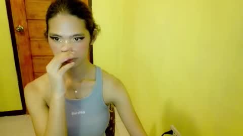 avacadaxcx online show from 11.02.25