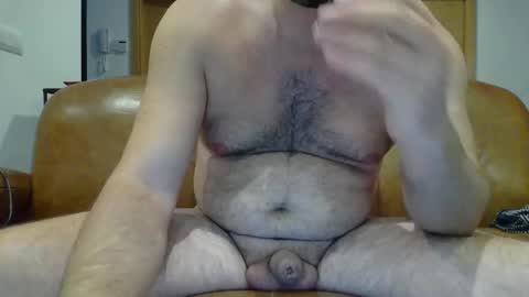 Snapshot of avago chatting on 09.25.25 avago online show from 09.25.25