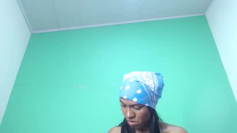 avalericherrycm101 online show from 10.22.25