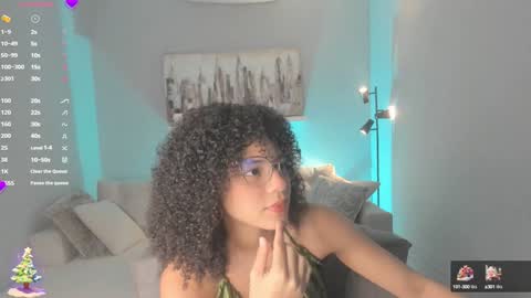 Snapshot of avalon_badger chatting on 12.23.24 Avalon online show from 12.23.24