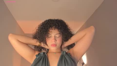 Snapshot of avalon_badger chatting on 03.10.25 Avalon online show from 03.10.25