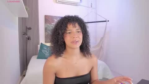 Snapshot of avalon_badger chatting on 10.30.25 Avalon online show from 10.30.25