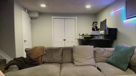 averageandsum online show from 10.01.25