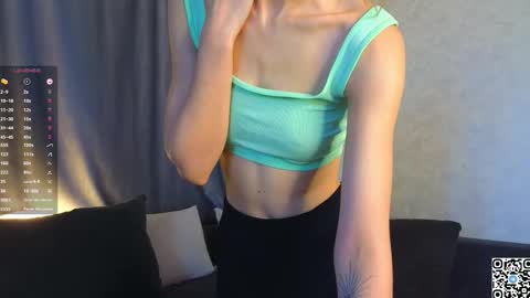 Snapshot of avgustajemes chatting on 11.22.25 Lucy online show from 11.22.25