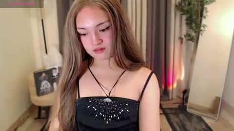 Snapshot of avi_maria12 chatting on 06.28.26 Call me Avi online show from 06.28.26