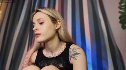 Aviva online show from 12.19.25