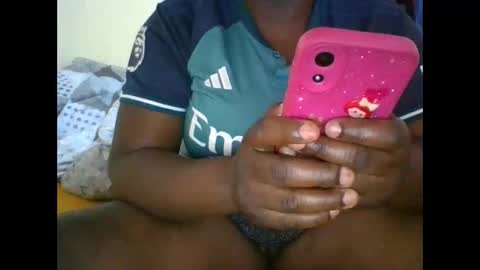 avril254 online show from 09.19.25