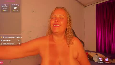 Snapshot of avril_jonson chatting on 01.17.26 avril_jonson online show from 01.17.26