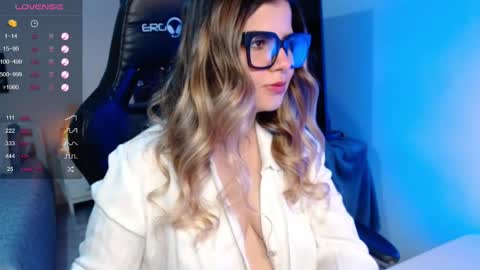 Avrill Morgan online show from 04.05.26