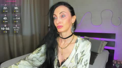 Snapshot of avrora_mars chatting on 06.04.26 Avrora online show from 06.04.26