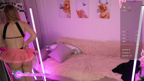 Snapshot of avroramy chatting on 01.07.25 Avrora online show from 01.07.25