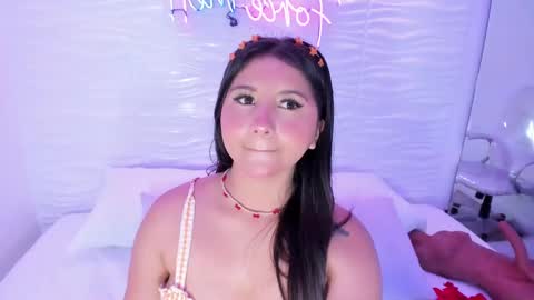 Avy  online show from 02.13.25