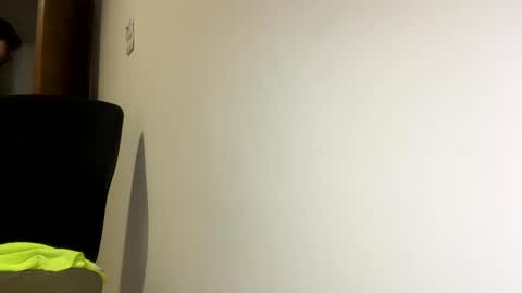 AndrewXxl independent online show from 10.06.25