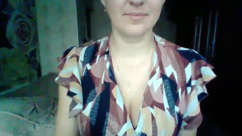 Snapshot of awesomeladyy chatting on 12.04.24 awesomeladyy online show from 12.04.24