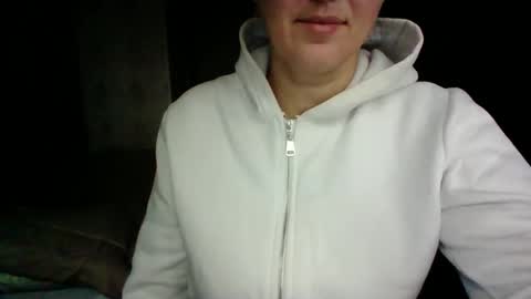 Snapshot of awesomeladyy chatting on 12.17.24 awesomeladyy online show from 12.17.24