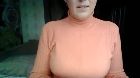 Snapshot of awesomeladyy chatting on 12.24.24 awesomeladyy online show from 12.24.24