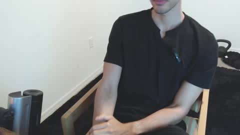 Snapshot of awwdi1 chatting on 02.21.25 Edward Skellington online show from 02.21.25