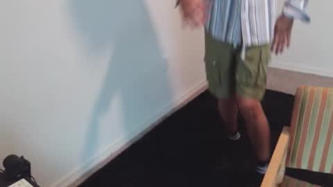 Snapshot of awwdi1 chatting on 02.25.25 Edward Skellington online show from 02.25.25