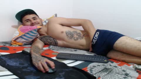 Axel online show from 01.19.25