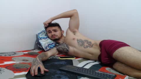 Axel online show from 01.28.25