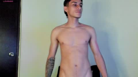 axel davis  online show from 12.18.25