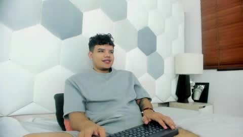 Axel Forte online show from 04.10.26