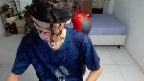 Axel online show from 05.23.26