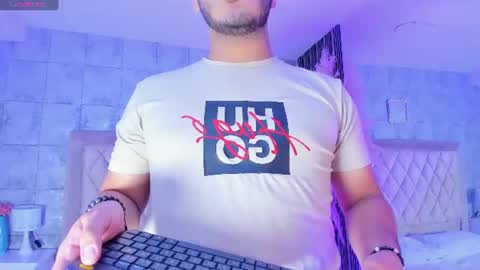 axel_grey_ online show from 06.21.26
