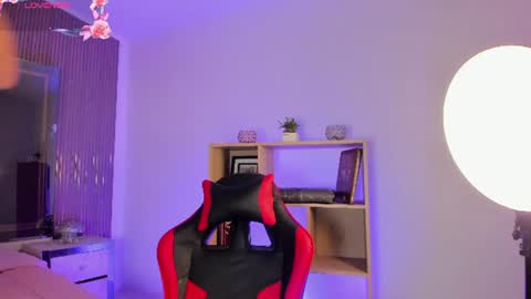 axel_grey_ online show from 07.14.26