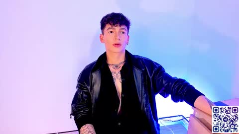 Axel online show from 01.07.26