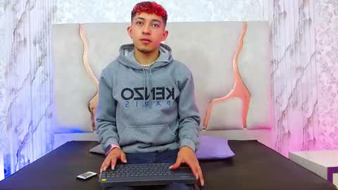 AXEL  online show from 02.02.26