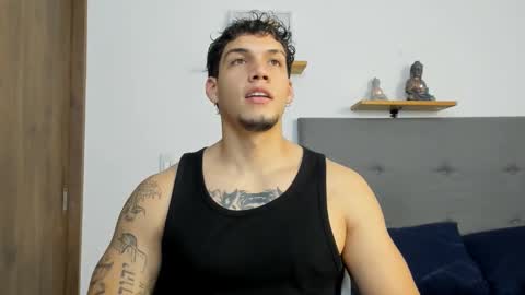 INDEPENDENT MODEL  online show from 10.25.25