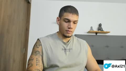 Snapshot of axel_taylor21 chatting on 06.10.26 INDEPENDENT MODEL online show from 06.10.26