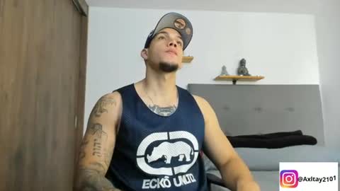 Snapshot of axel_taylor21 chatting on 07.03.26 INDEPENDENT MODEL online show from 07.03.26