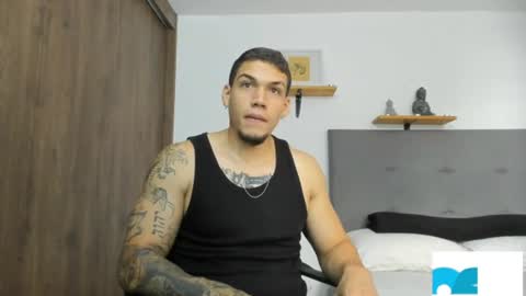 Snapshot of axel_taylor21 chatting on 07.10.26 INDEPENDENT MODEL online show from 07.10.26