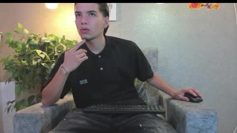 axel  online show from 01.07.26