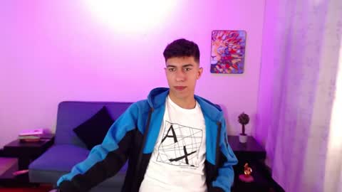 Snapshot of axelcum18 chatting on 07.11.26 Axel online show from 07.11.26