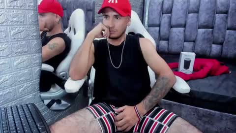 Snapshot of axell_cross2 chatting on 02.25.25 Axell Cross2 online show from 02.25.25