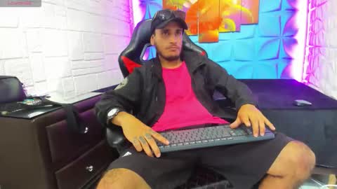 Snapshot of axell_cross2 chatting on 01.05.26 Axell Cross2 online show from 01.05.26