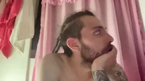 Snapshot of axelphantom99 chatting on 03.31.26 DuoRetro online show from 03.31.26